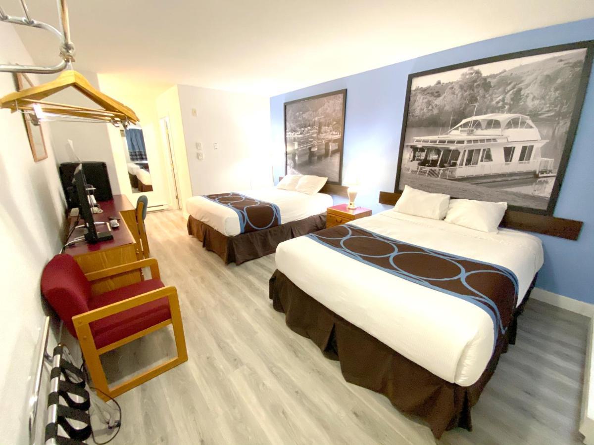 Hotel Super 8 By Wyndham Sicamous Zewnętrze zdjęcie