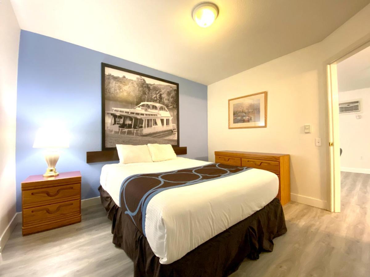 Hotel Super 8 By Wyndham Sicamous Zewnętrze zdjęcie